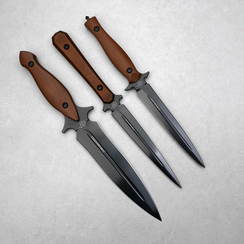 DAGGERS - Váha - 230 g